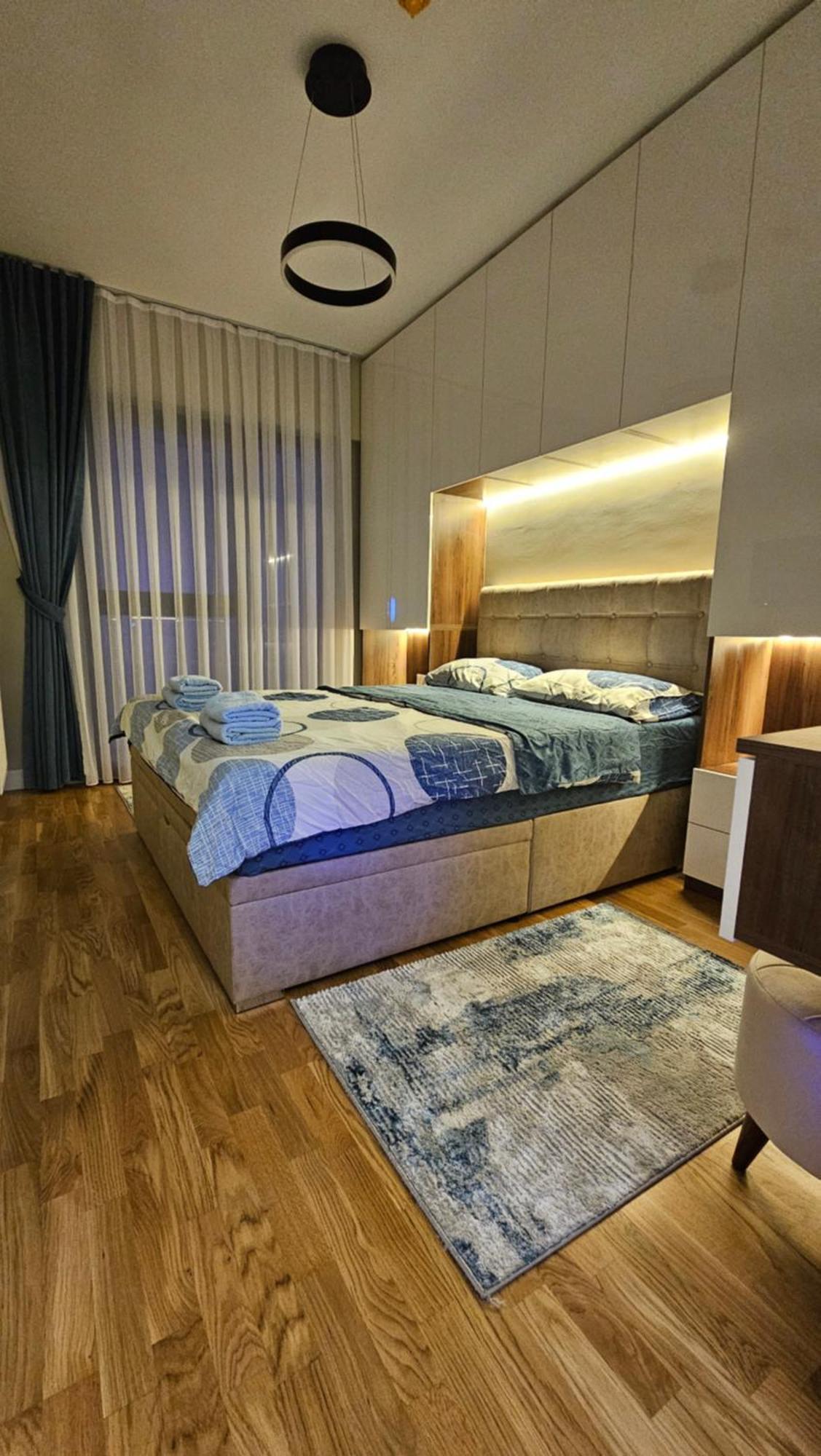 Anika Luxury Apartment At Diamond Center Skopje Exterior photo