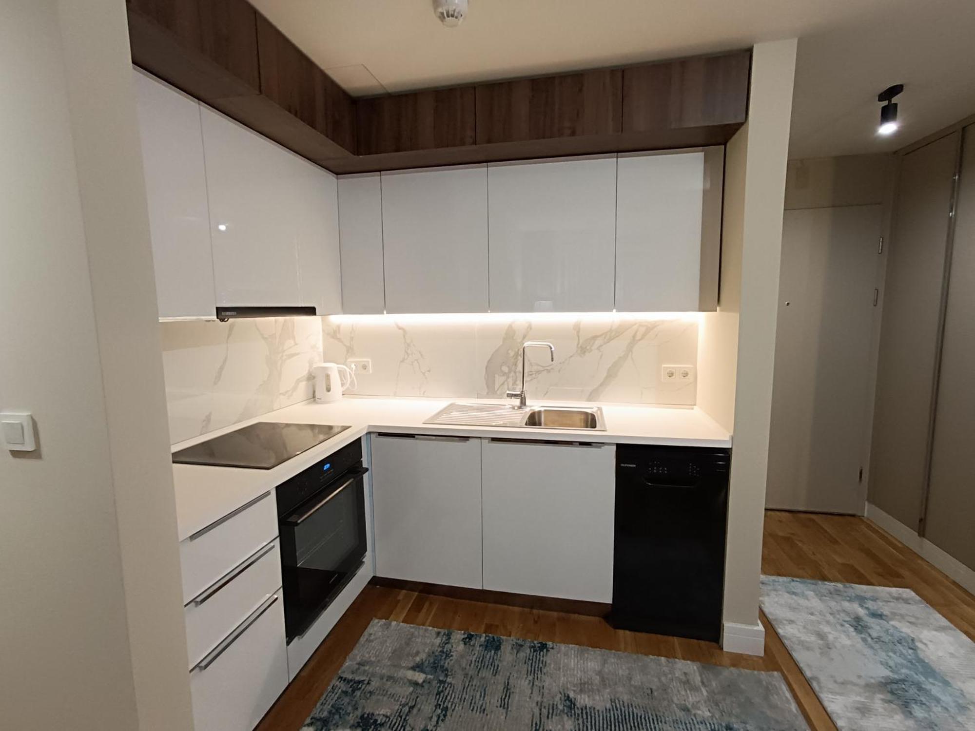 Anika Luxury Apartment At Diamond Center Skopje Exterior photo