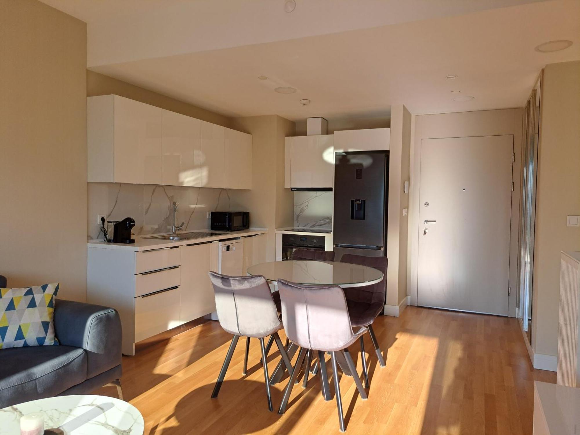 Anika Luxury Apartment At Diamond Center Skopje Exterior photo